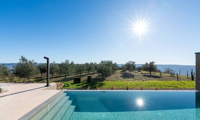 Groznjan Villa | Villa Vista Verde with Pool