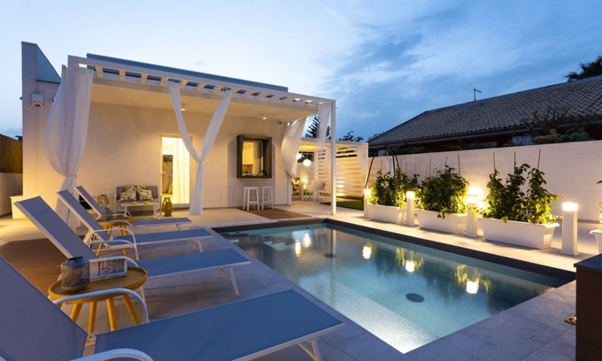 Ispica Villa | Villa Vitarmi - Villa with pool