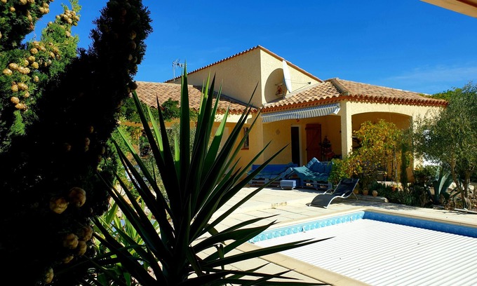 Embres-et-Castelmaure Villa | Villa With Private Pool In The Corbieres