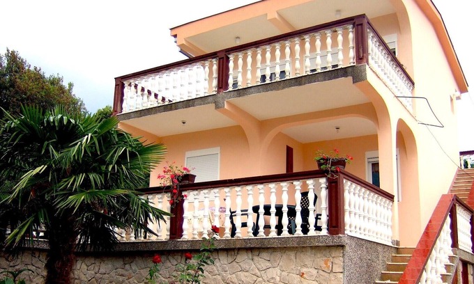 Bar Villa | Villa with a beautiful sea view in between two bays