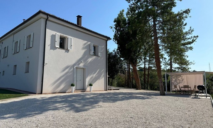 Fabriano Apartment | Villa with garden between Umbria and Marche in central Italy