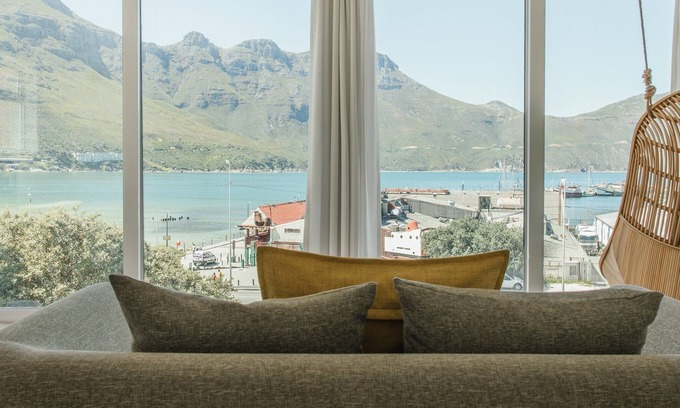 Hout Bay Villa | Villa with Majestic Ocean Views