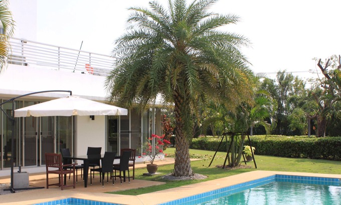 Hua Hin House | Villa with Pool in the Palm Hills Golf area.