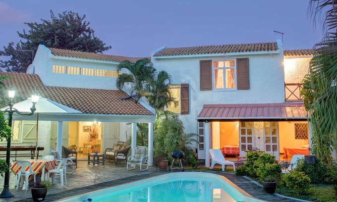Blue Bay Villa | Villa with swimming pool and garden at 80 meters from beach and the Marine Park