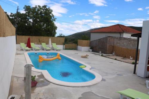 Tugare House | Villa with swimming pool and game room
