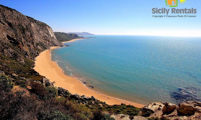 Seccagrande Villa | Villa with swimming pool close to beautiful historical and natural beauties