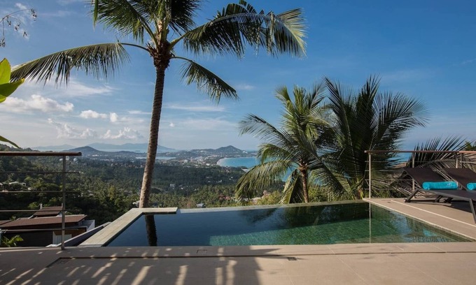 Chaweng City Center Villa | Villa Yao Noi Como 1Br Ocean View