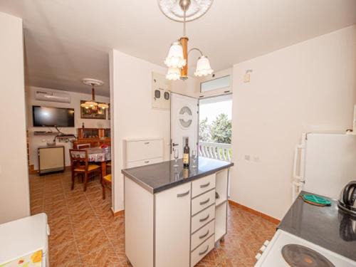 Dobra Voda Villa | Villa Yovan Seaview