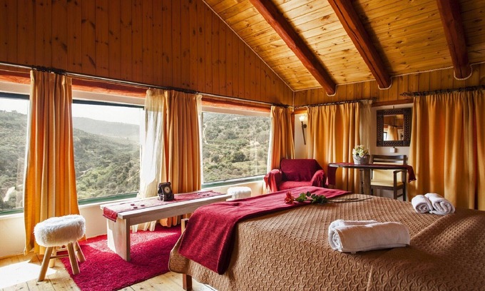 Malevizi Villa | VILLA ZEUS/ESTATE KARES