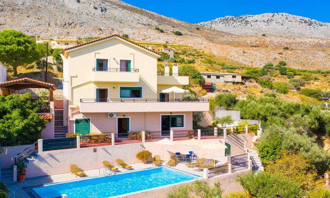 Vlachiana Villa | Villa Zeus: Large Private Pool, Sea Views, A/C, WiFi - 2288
