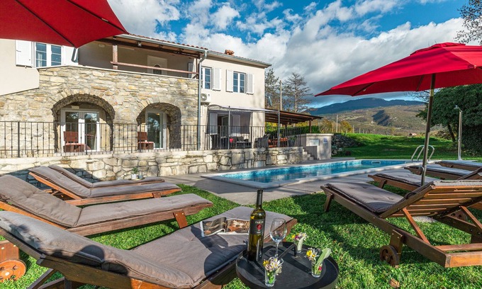 Boljun Villa | Village stone Villa Ana Boljun