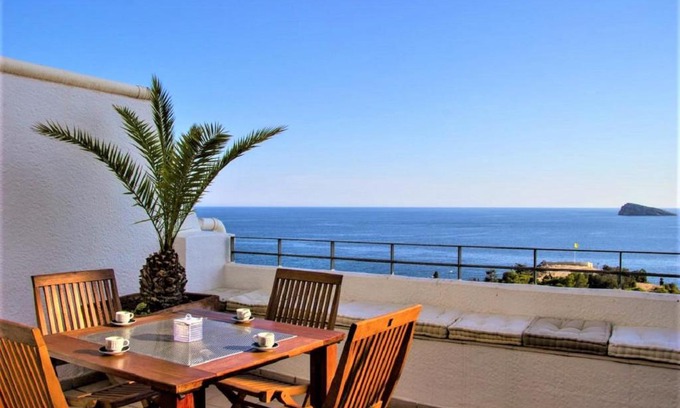 Benidorm Apartment | Villamarina dúplex en primera línea de mar - Fincas Arena