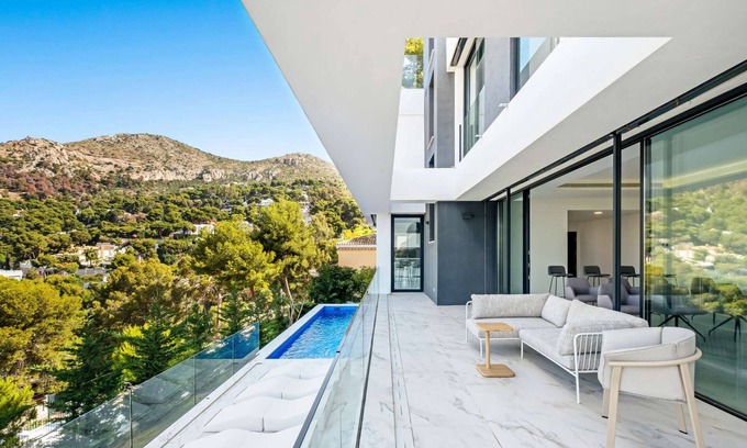 Pinares de San Anton Villa | Villas Pinares de San Antón - Villa with Sea View