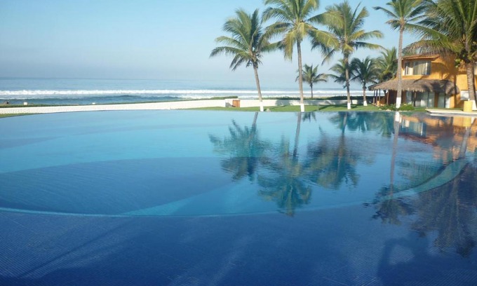 Barra de Potosi Villa | Villas Playa Blanca