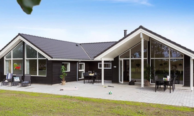 Idestrup House | VillaVilla #452 - Marielyst, Lolland/Falster/Møn