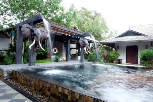 Tha Sala Hotel | Vimarn Kaew Village and Resort