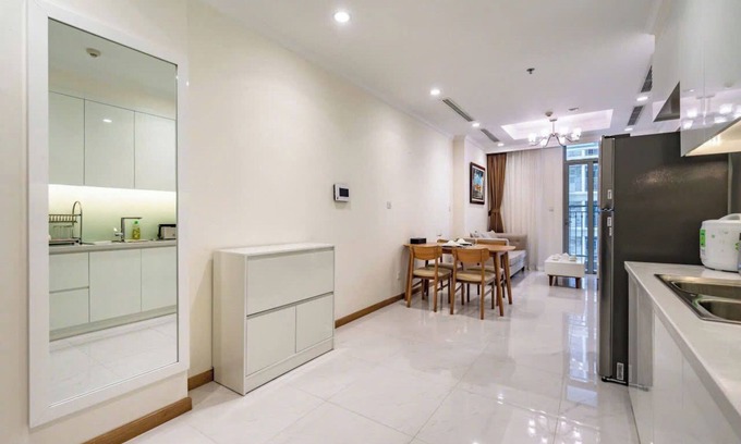 Hang Xanh Apartment | Vinhomes Central Park Landmark Apartments