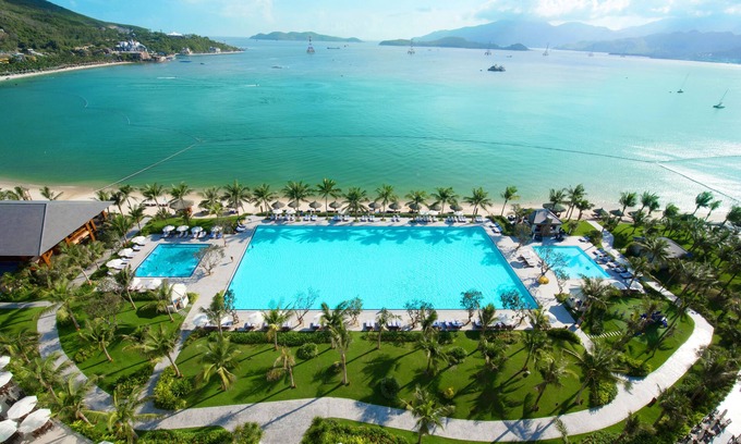 Nha Trang Resort | Vinpearl Resort & Spa Nha Trang Bay