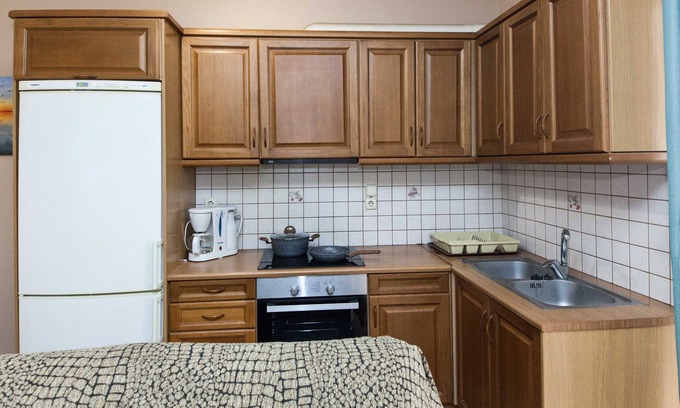 Vyronas Apartment | Vironas Delight 1Bd Apt w Lovely Balcony