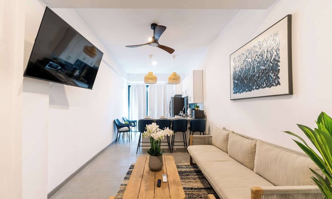 Centro Apartment | Vista Pedregal New Apartment 5 min Walk to Marina