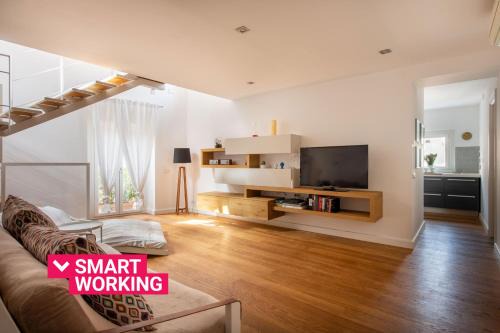 Castellammare Vucciria Apartment | Vittorio Emanuele apartment with terrace by Wonderful Italy