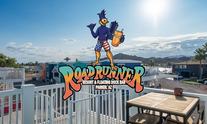 Parker Strip House | Viva La Vida! Roadrunner Resort
