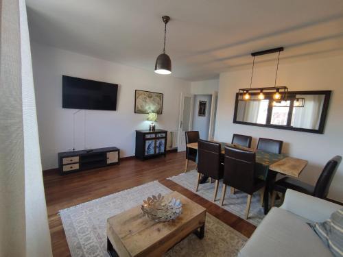 Santa Cruz de Bezana Apartment | Vivienda Playa de Covachos