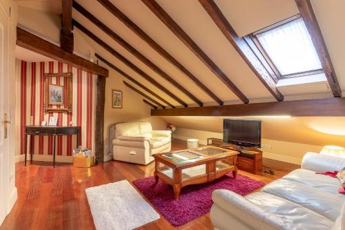 Getxo Apartment | Vizcaya Bridge & Beach