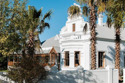 Ladismith Bed & Breakfast | Volstruis Paleis