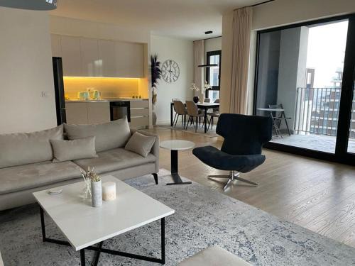 Savski Venac Apartment | Voyager 360, FREE PRIVATE PARKING