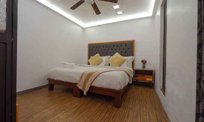 Luis Jimenez Figueroa Apartment | Vrbo Property