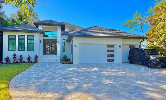 Bonita Springs House | VRBO vacation home 2392386680