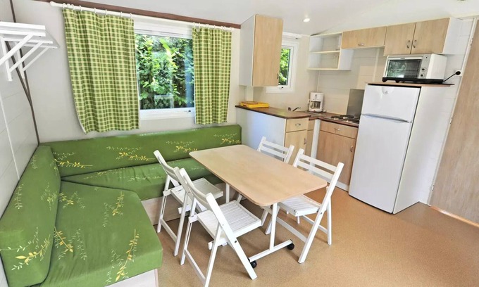 Monestier-Merlines House | VVF Corrèze Pays d'Eygurande * - Mobile home 3 Rooms 4 People 1 baby