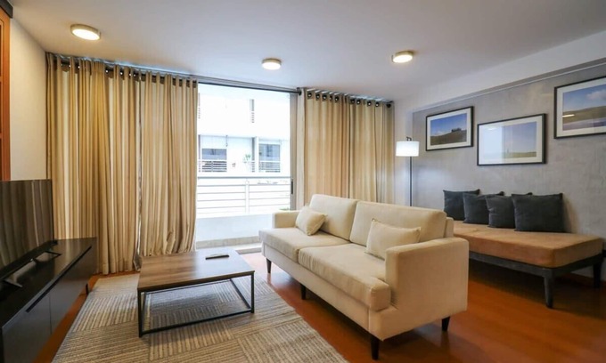 Barranco Apartment | w* | Art Deco 1BR with Pool View in Barranco