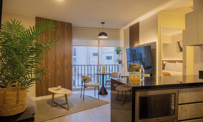 San Isidro Centro Financiero Apartment | w Exceptional 1BR w Balcony in San Isidro