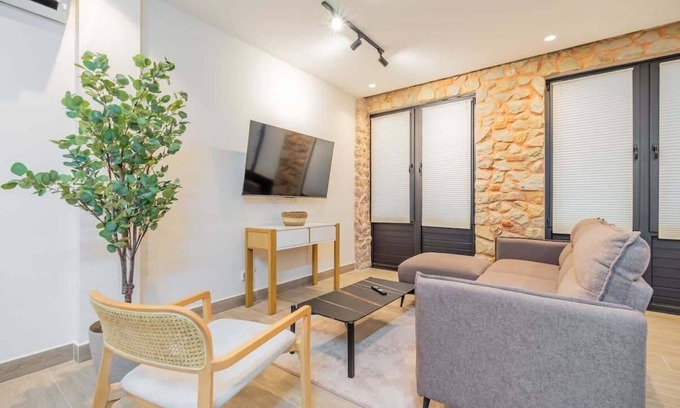 Panama City Apartment | w* | Intimate 1BR with Balcony in Casco Viejo