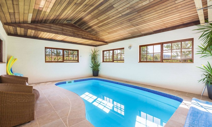 Kangaroo Valley House | Wahroonga - A beautiful country escape on 10 acres, views, pool, pet friendly.