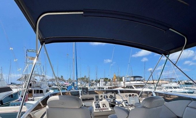Waikiki Boat Rental | Waikiki Luxury Live-aboard
