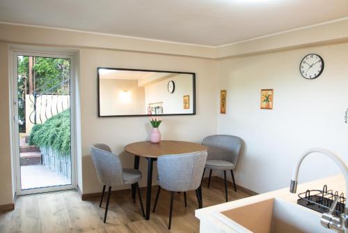 Redlowo Apartment | Wakacyjna przygoda w Gdyni