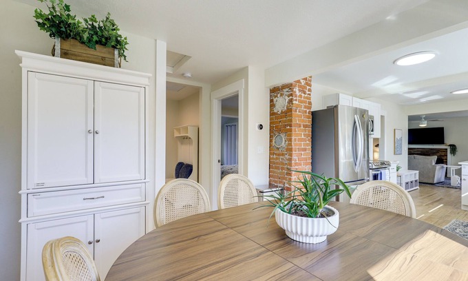 Camas Cottage | Walk to Dtwn Camas! Updated Home w/Game Room