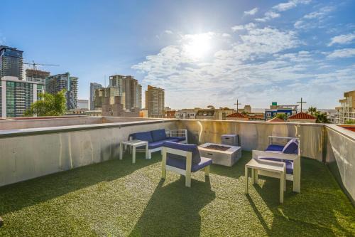 Little Italy House | Walk to Harbor and Dining! Spacious San Diego Home