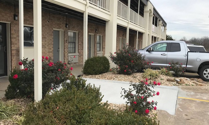 Checotah Hotel | Walnut Inn Motel