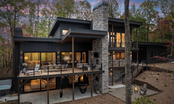 Brevard House | Wander Cedar Mountain