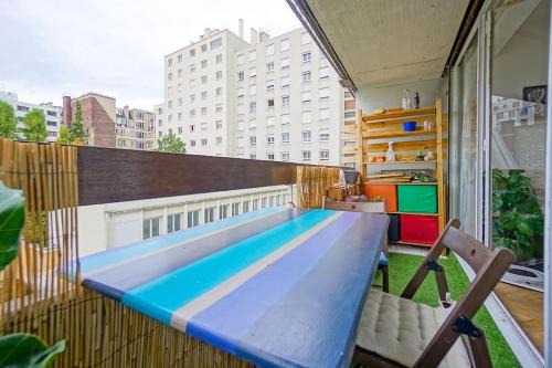 Saint-Lambert Apartment | Warm apartment for 4p in the 15th - Balcony