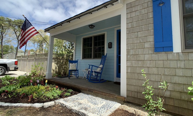 East Harwich House | Waterfront Cape Cod Cottage in private Association Beach community, sleeps 6