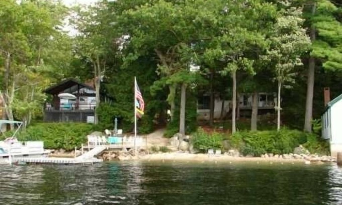 South Casco Ski Chalet | Waterfront Chalet on Sebago Lake