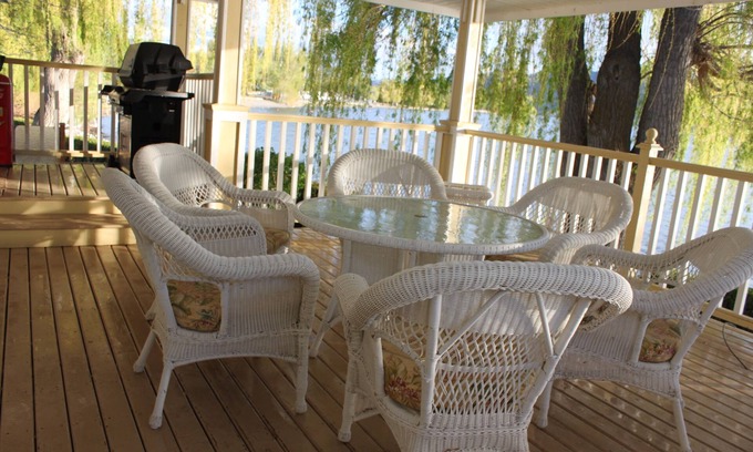Okanagan-Similkameen House | Waterfront Home with a boat slip on a private dock