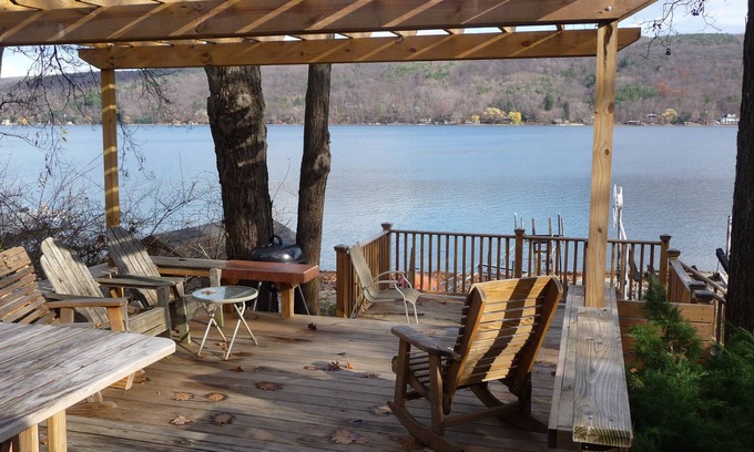 Branchport Cottage | Waterfront home with spectacular views and level pebble beach.