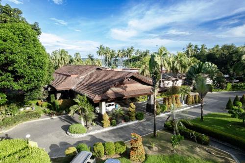 Davao Hotel | Waterfront Insular Hotel Davao