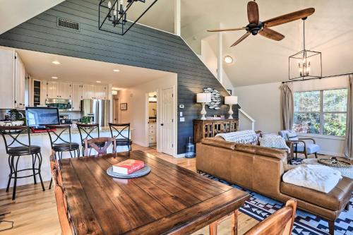 Dadeville House | Waterfront Lake Martin Home with Private Dock and View